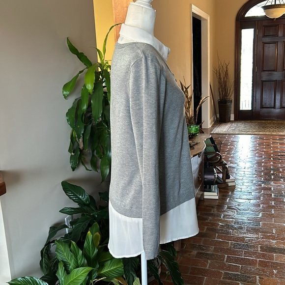 Adrianna Papell Button Front Sweater/shirt combo szM - Picture 5 of 16